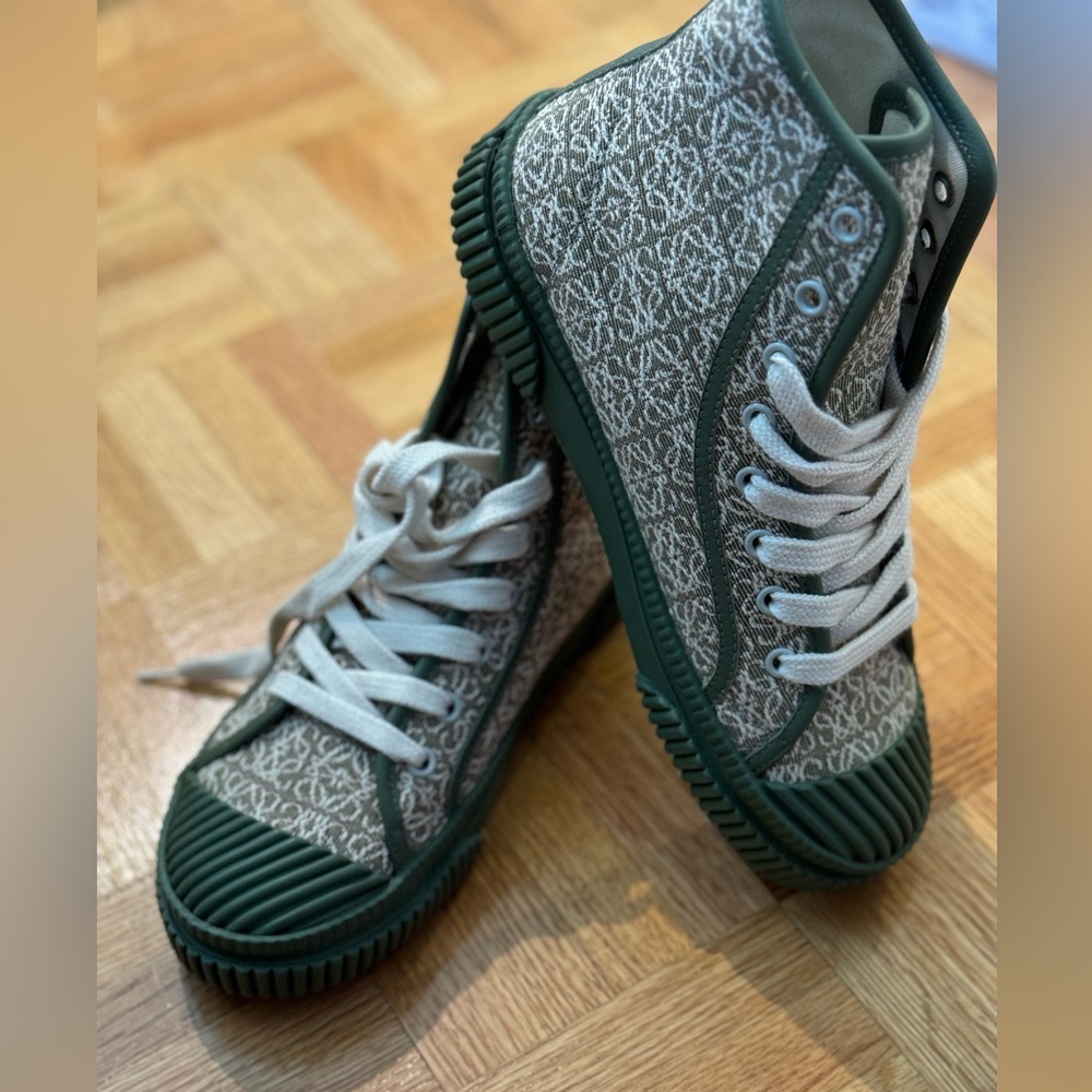Loewe new size 37